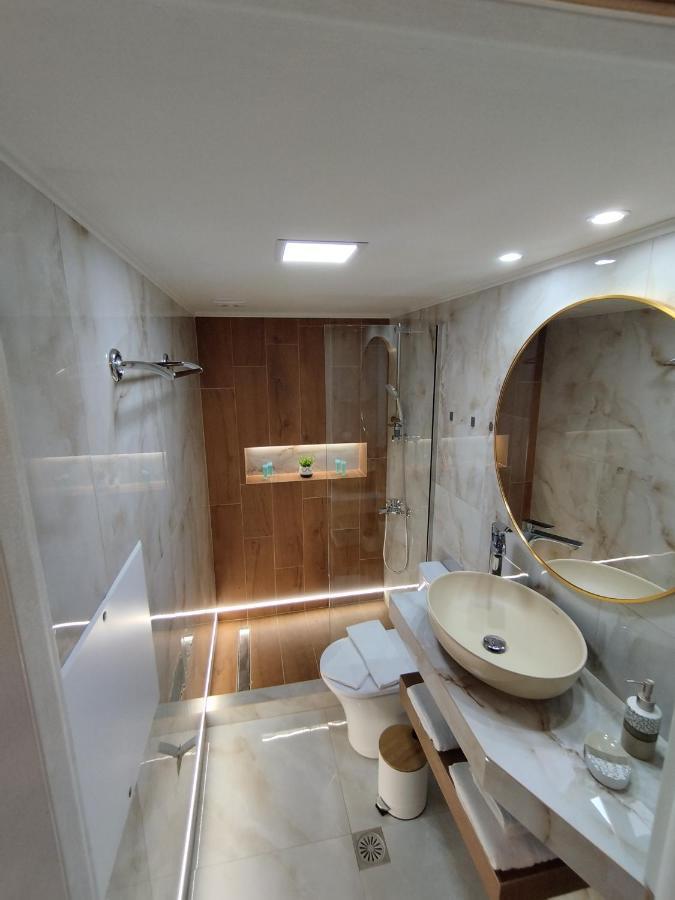 Aegean Suites 케라모티 외부 사진